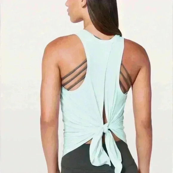 Lululemon All Tied Up Tank Frosty FLAWED - Picture 7 of 7